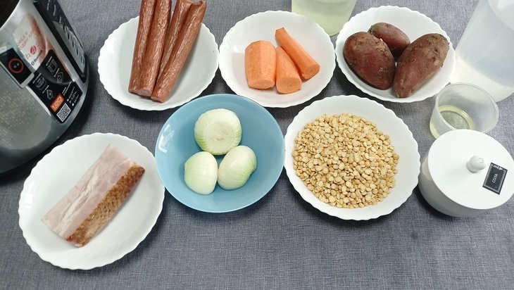 Гороховый суп с копчёностями — рецепт супа в мультиварке: шаг 1