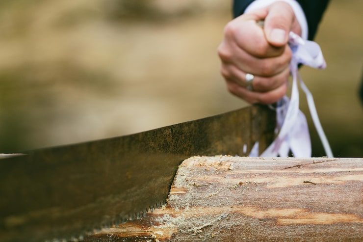 Подбор акриловых герметиков для деревянных конструкций